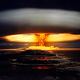 Una de las pruebas nucleares de Licorne, en la Polinesia Francesa. Foto: Pierre J/Flickr